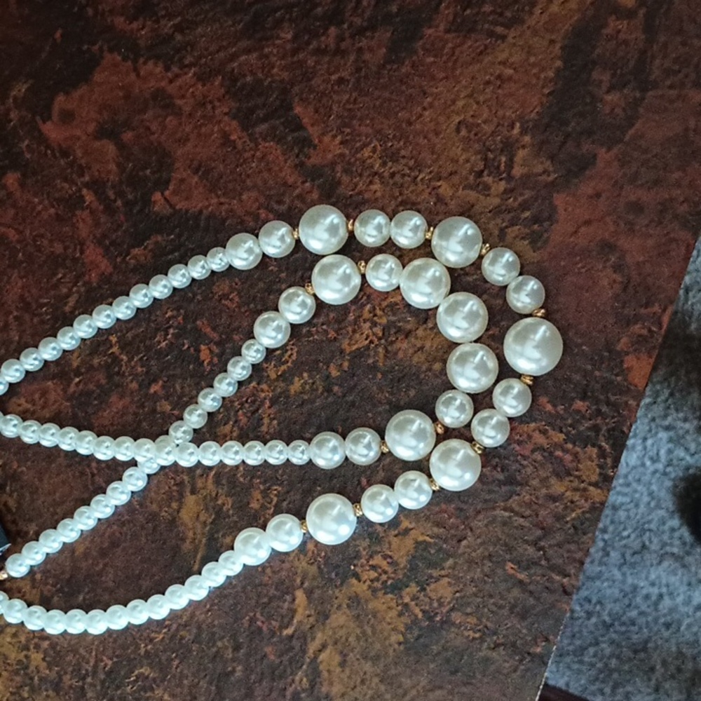 Pearl necklace